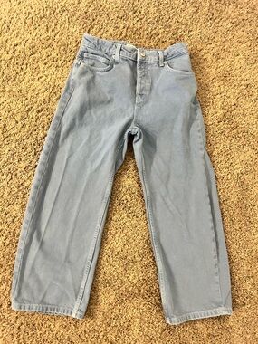 Women’s we the free size 26 light wash blue jeans gently used